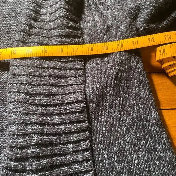 Women's Croft & Barrow Waterfall Cozy Sweater Size Large - Picture 5 of 11